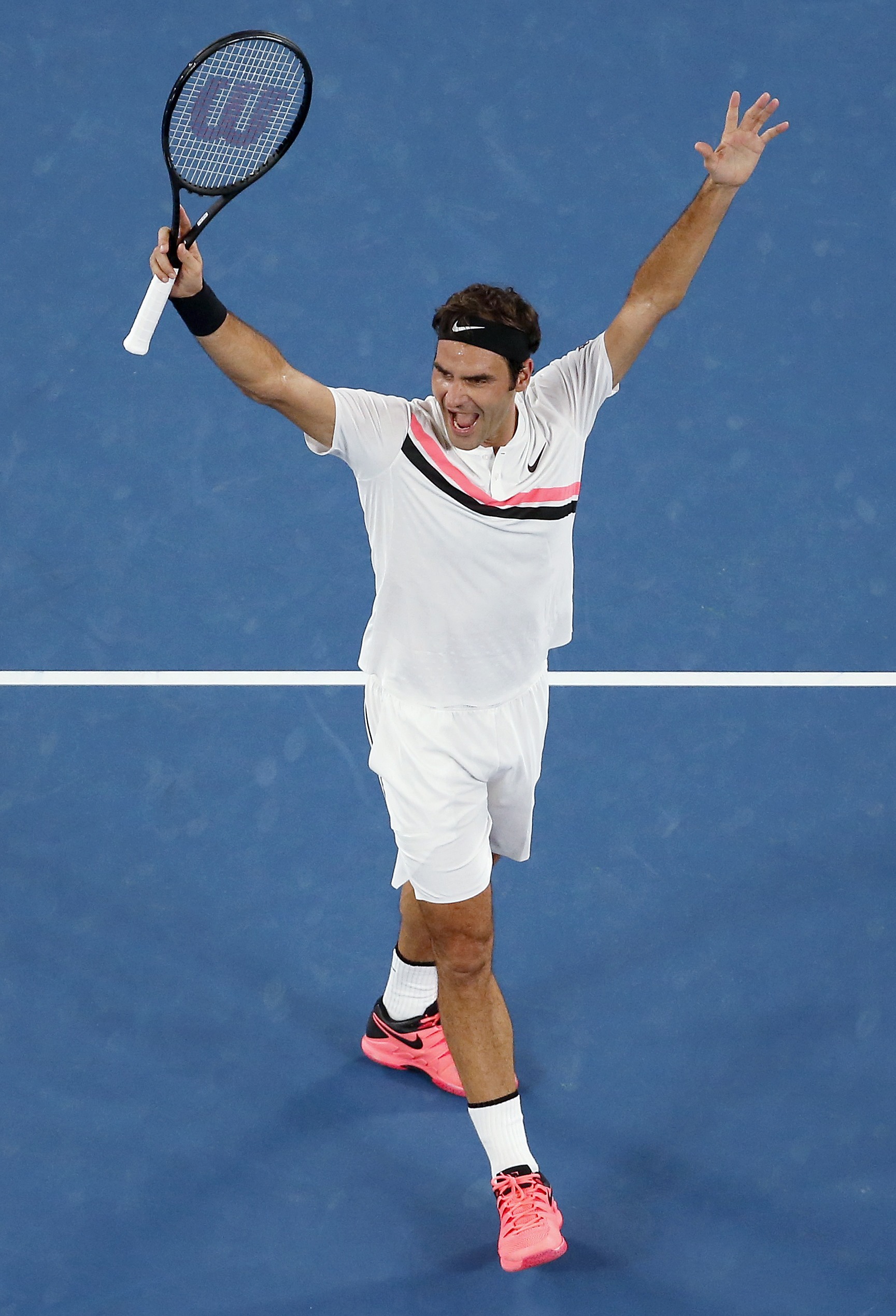 开云官网-欧洲网球队鏖战德国网球队，费德勒惊艳世界